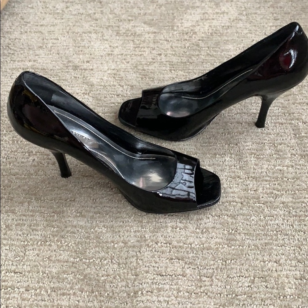 Bcbgeneration Open Toe Pump
